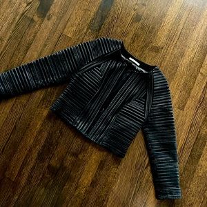 Peter Nygard blue suede jacket. M. Never worn.